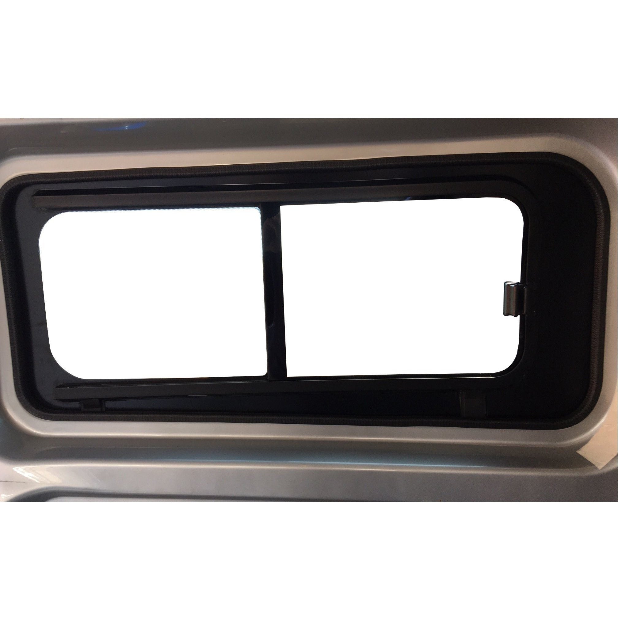 Right Opening Window + Fitting Kit for Ford Transit Custom 1st Gen V362 (2013-2023)