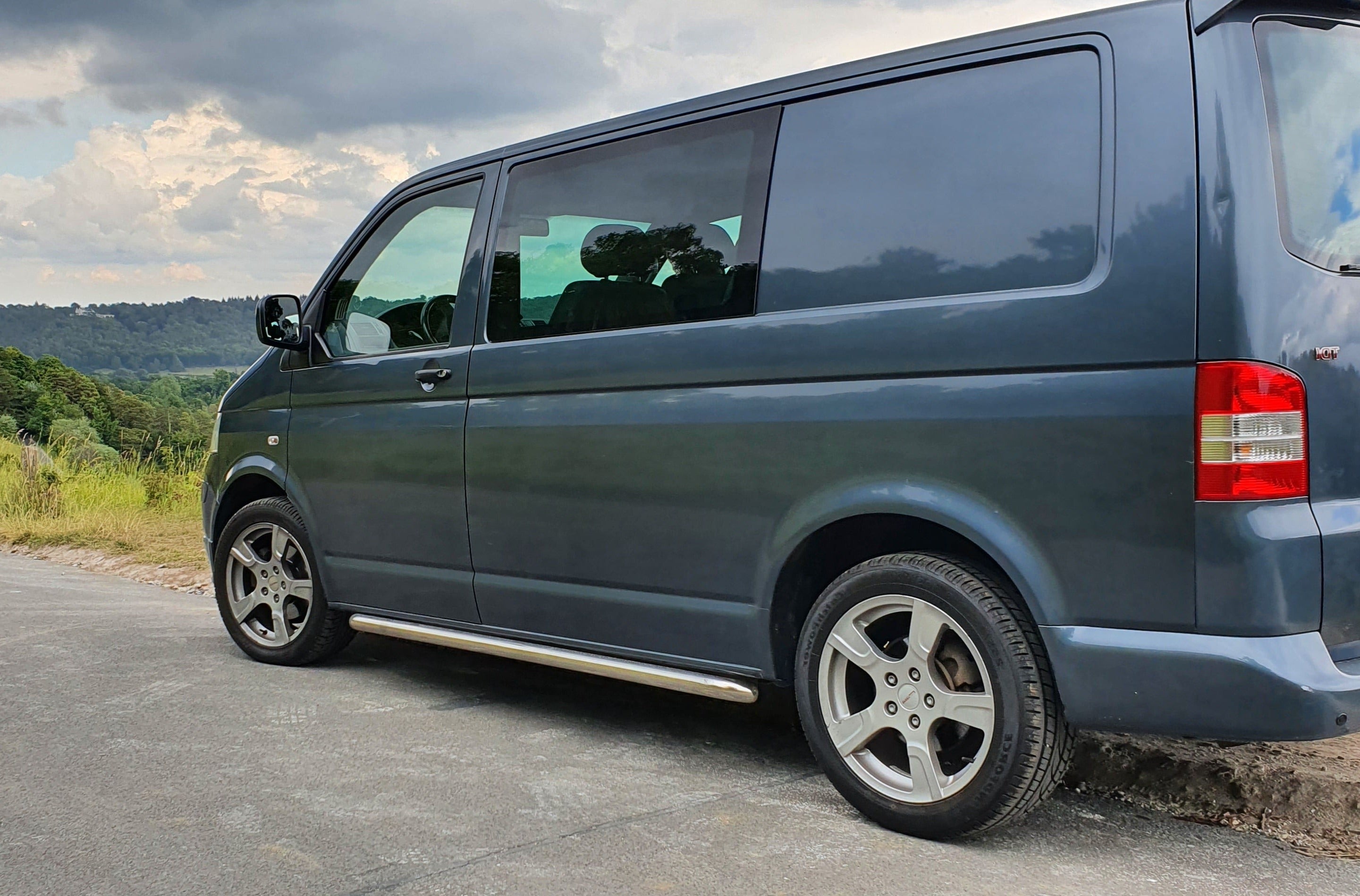 Left Fixed Window + Fitting Kit for VW Transporter T5 to T6.1 (2003-2024)